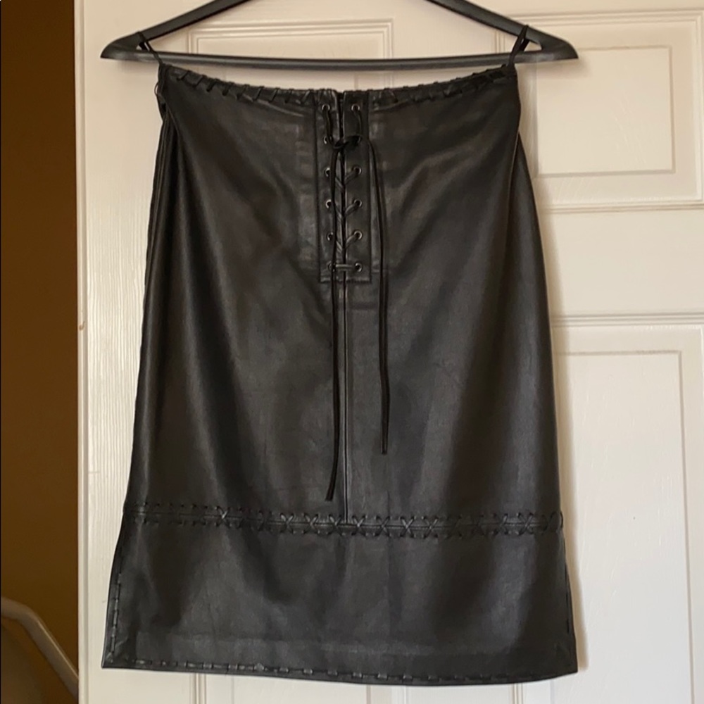 Oscar de La Renta leather skirt